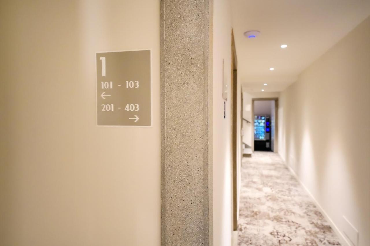 Bergamo Inn 15 المظهر الخارجي الصورة Interior of the hotel